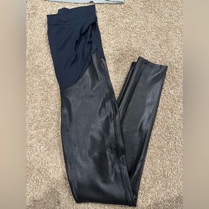 Spanx Maternity Faux Leather Leggings size medium